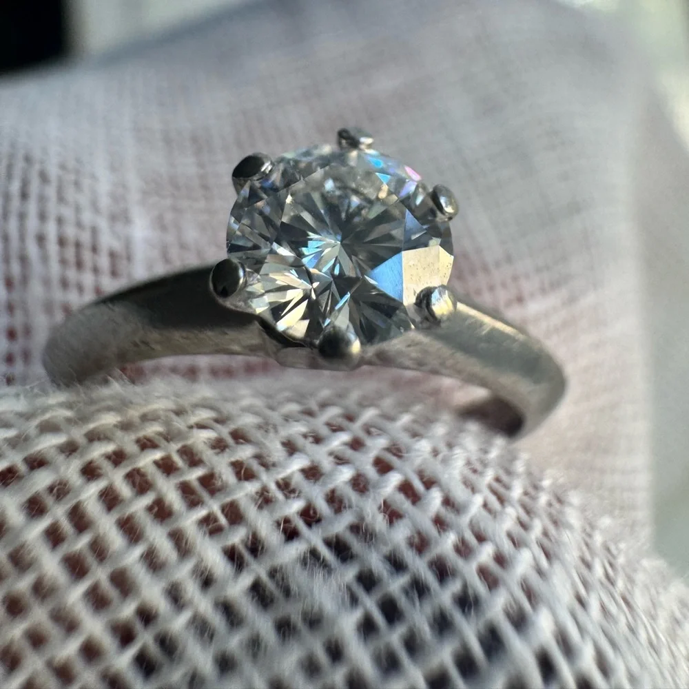 Tiffany & Co. nearly colorless
